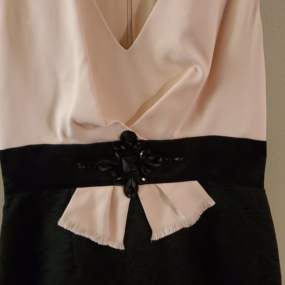 Carolina Herrera dress - Picture 2 of 11